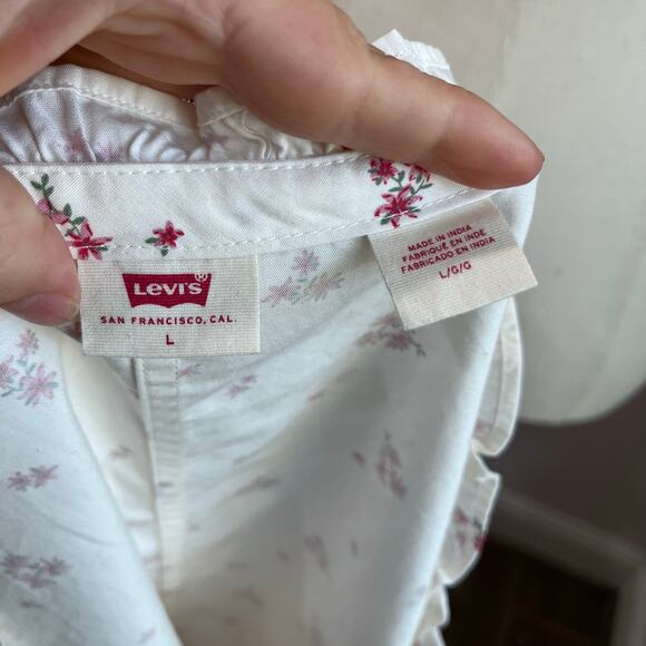 Levis White Floral Button Front Tank Top Cottagecore Size L - Picture 7 of 8